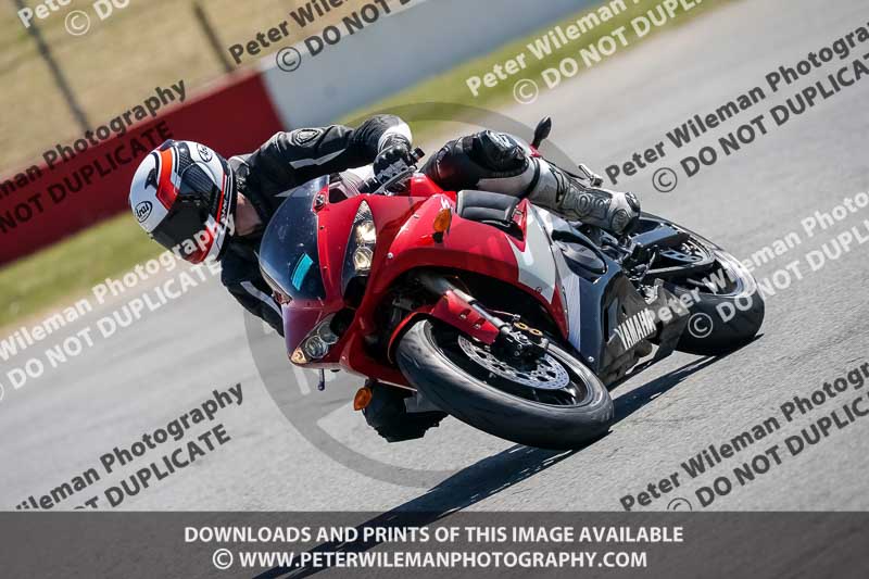 donington no limits trackday;donington park photographs;donington trackday photographs;no limits trackdays;peter wileman photography;trackday digital images;trackday photos